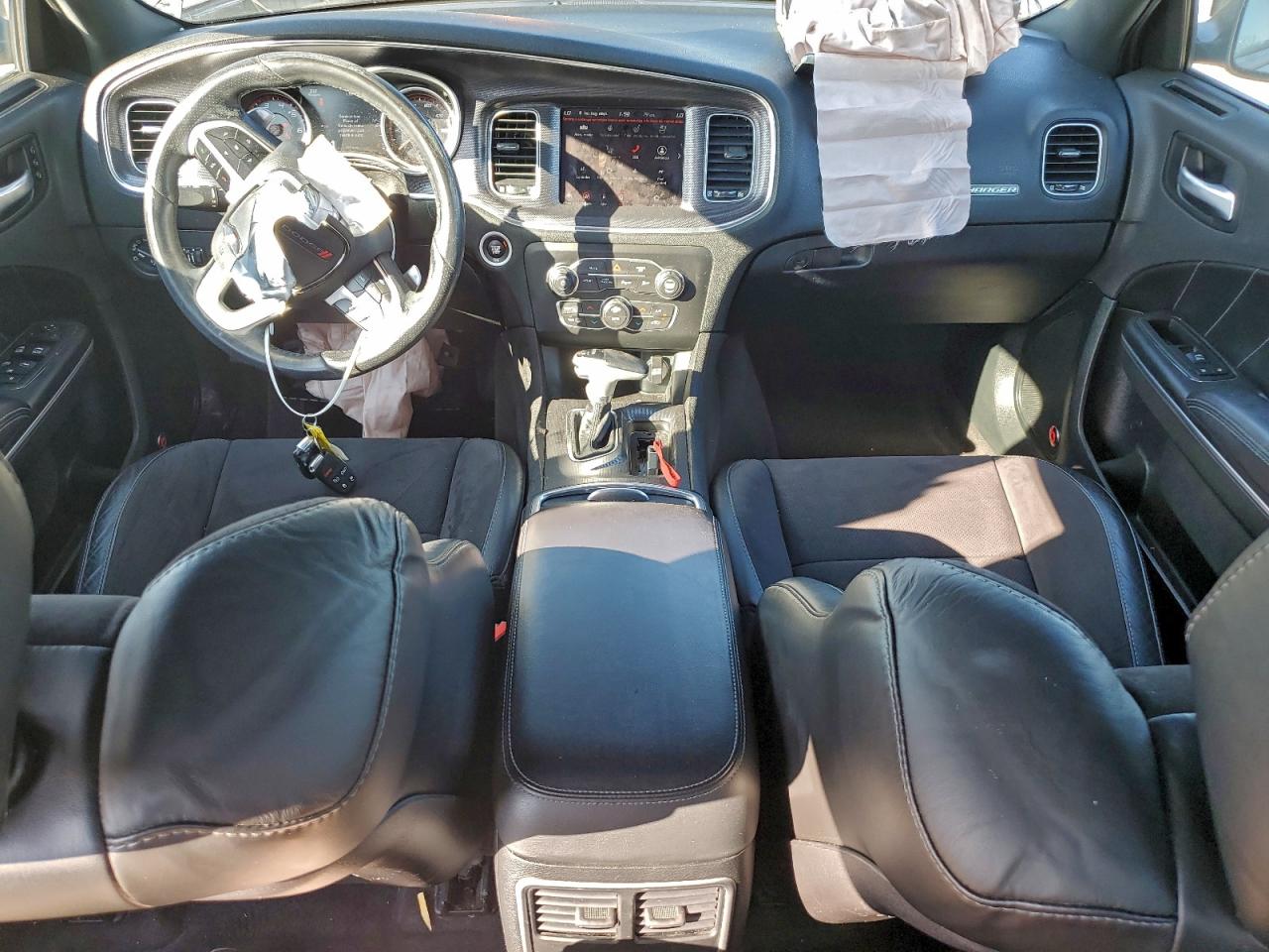 2018 DODGE CHARGER photo 8