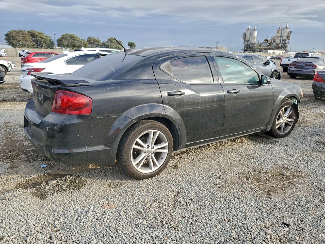 2014 DODGE AVENGER SE photo 5