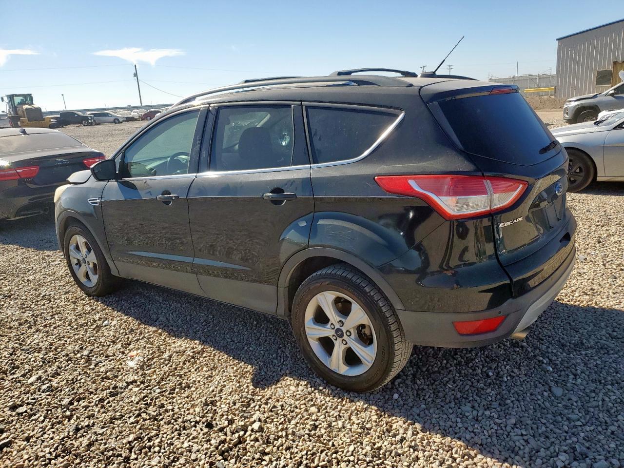 2016 FORD ESCAPE SE photo 2