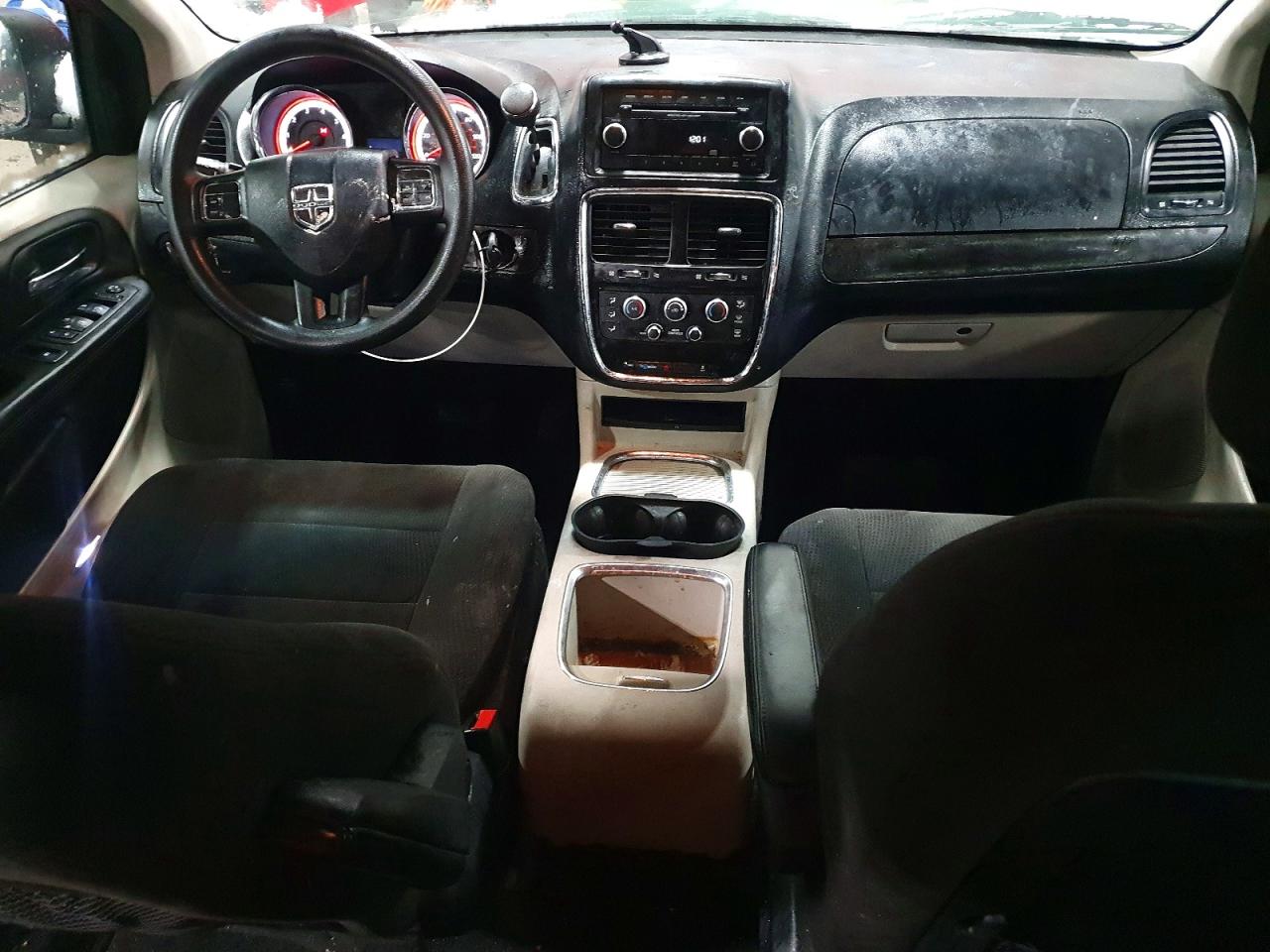 2012 DODGE GRAND CARAVAN SXT photo 8