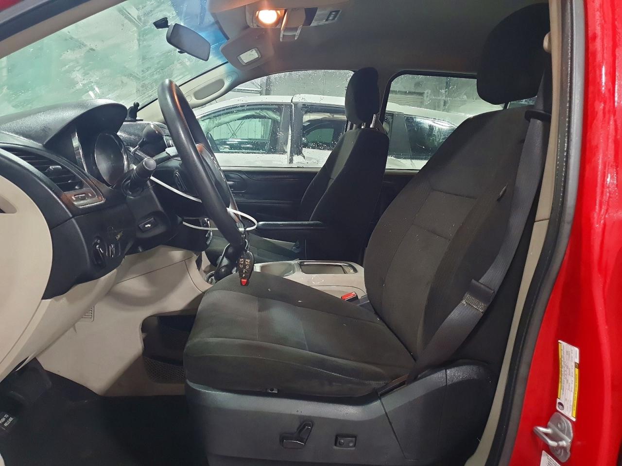 2012 DODGE GRAND CARAVAN SXT photo 7