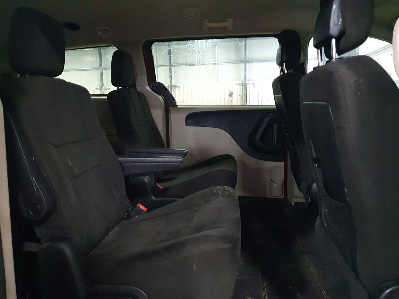 2012 DODGE GRAND CARAVAN SXT photo 11