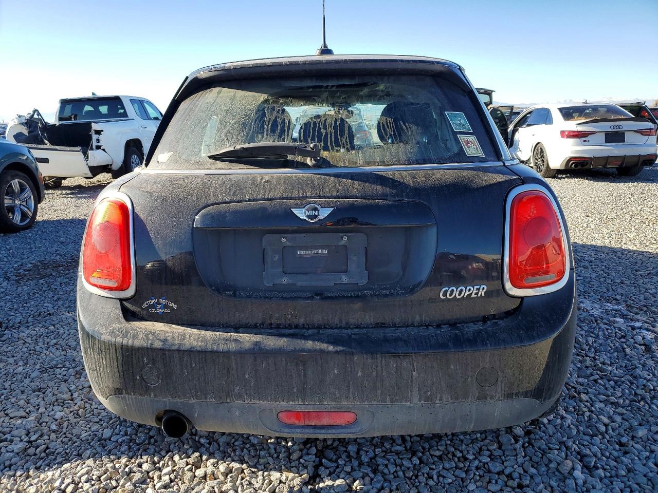 2016 MINI COOPER photo 6