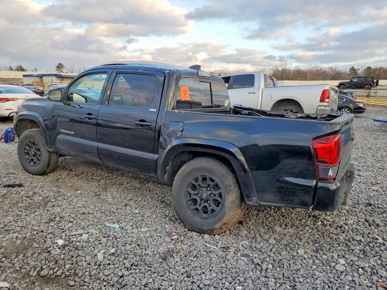 2022 TOYOTA TACOMA DOUBLE CAB photo 2