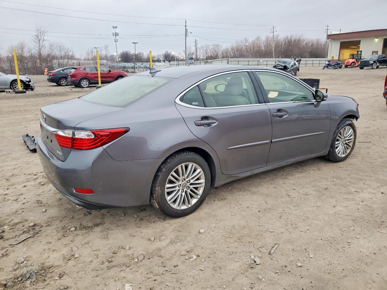 2013 LEXUS ES 350 photo 5