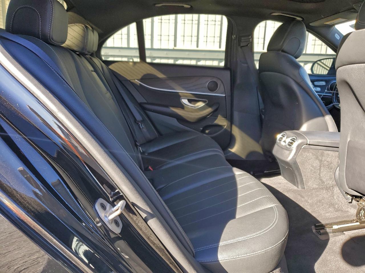 2020 MERCEDES-BENZ E 350 photo 19