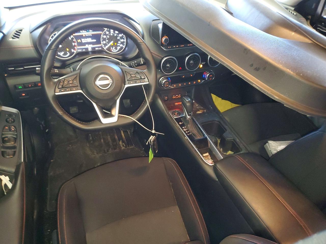 2025 NISSAN SENTRA SR photo 15