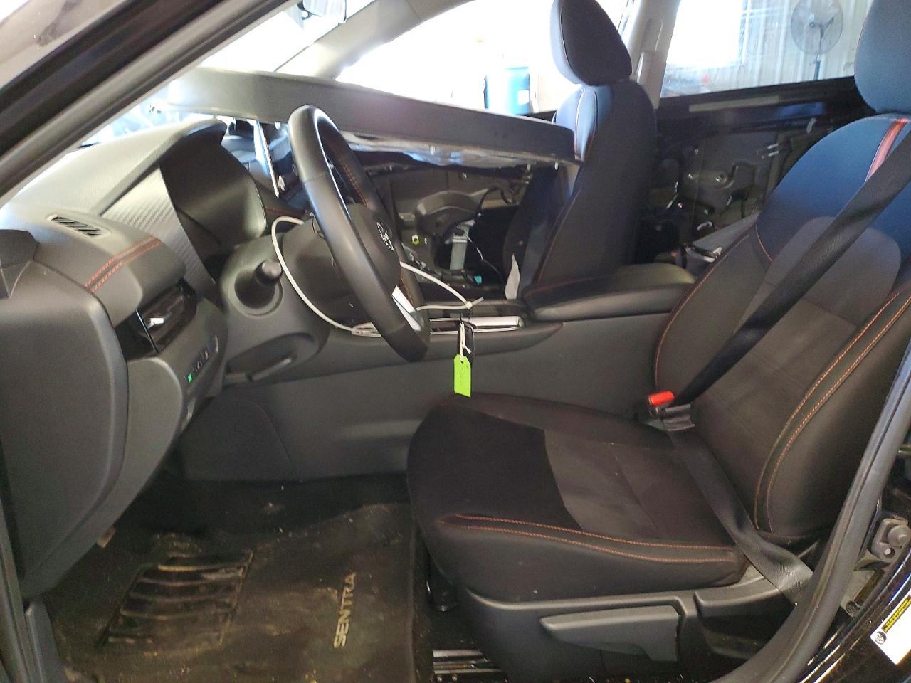 2025 NISSAN SENTRA SR photo 13