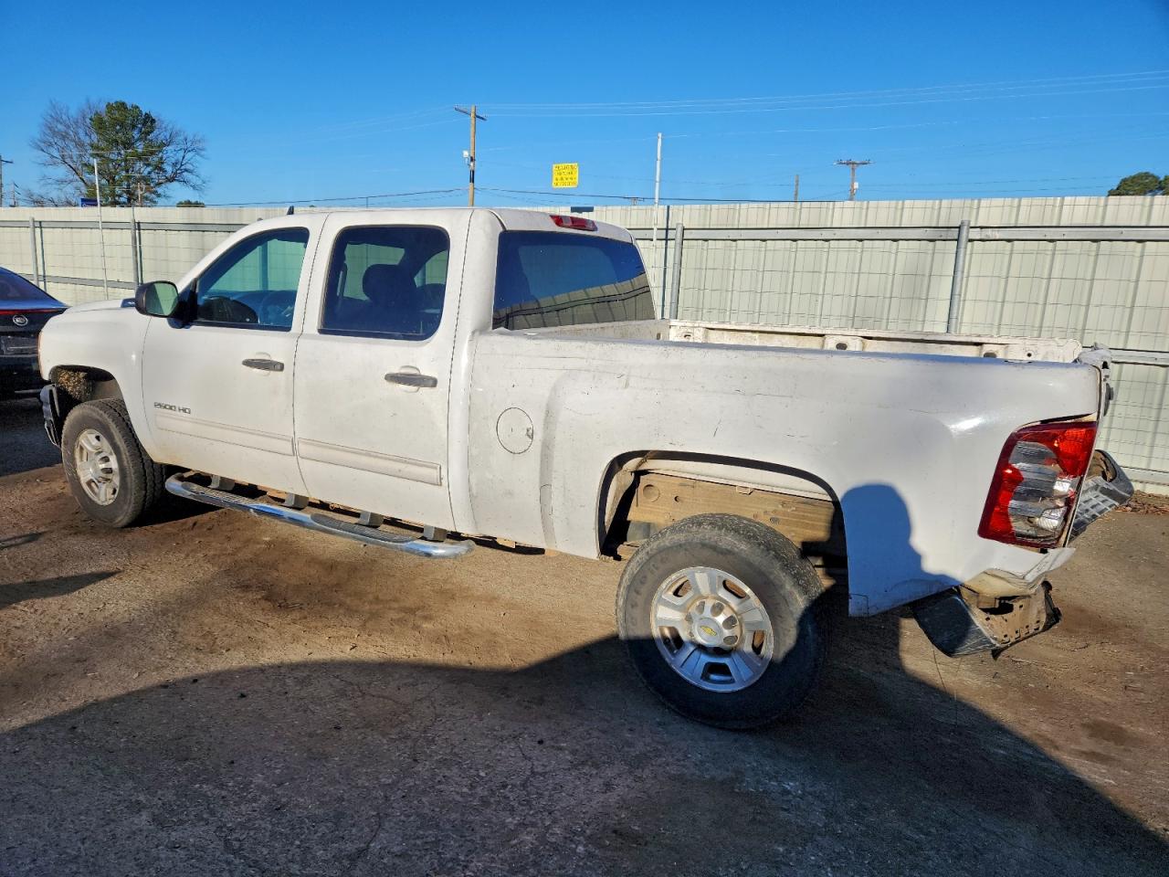 2010 CHEVROLET SILVERADO C2500 HEAVY DUTY LT photo 2