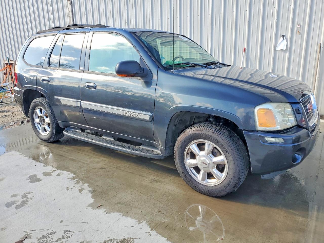2003 GMC ENVOY photo 7