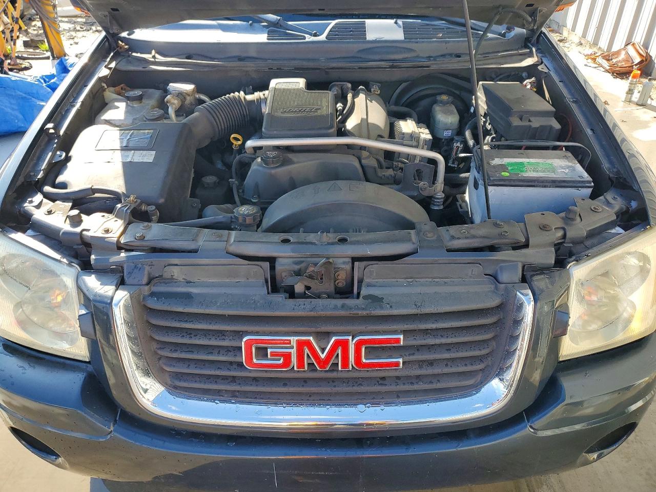 2003 GMC ENVOY photo 23