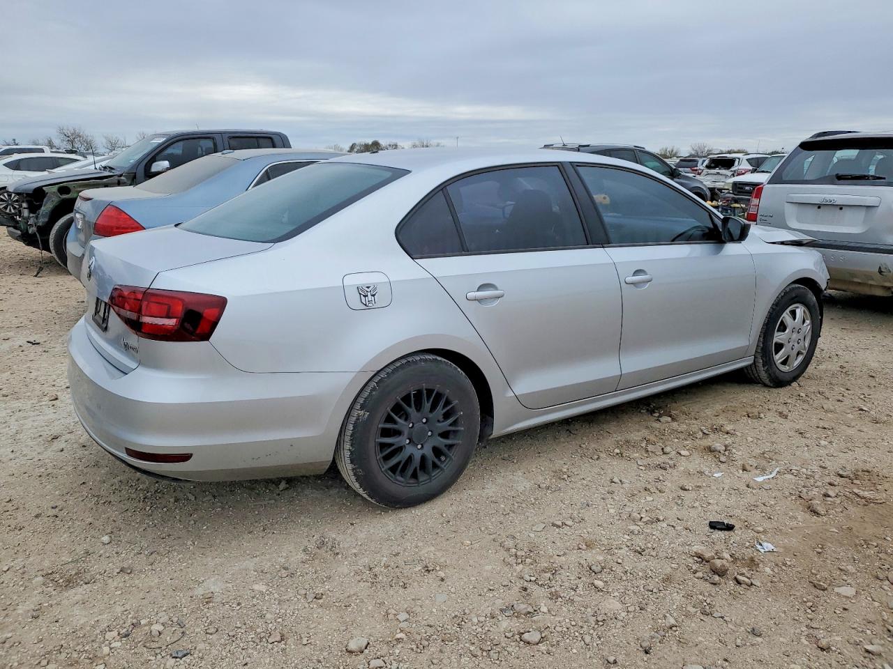 2016 VOLKSWAGEN JETTA S photo 3