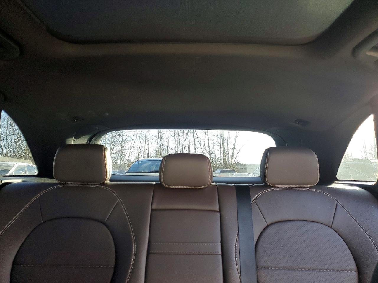 2017 MERCEDES-BENZ GLC 300 4MATIC photo 10