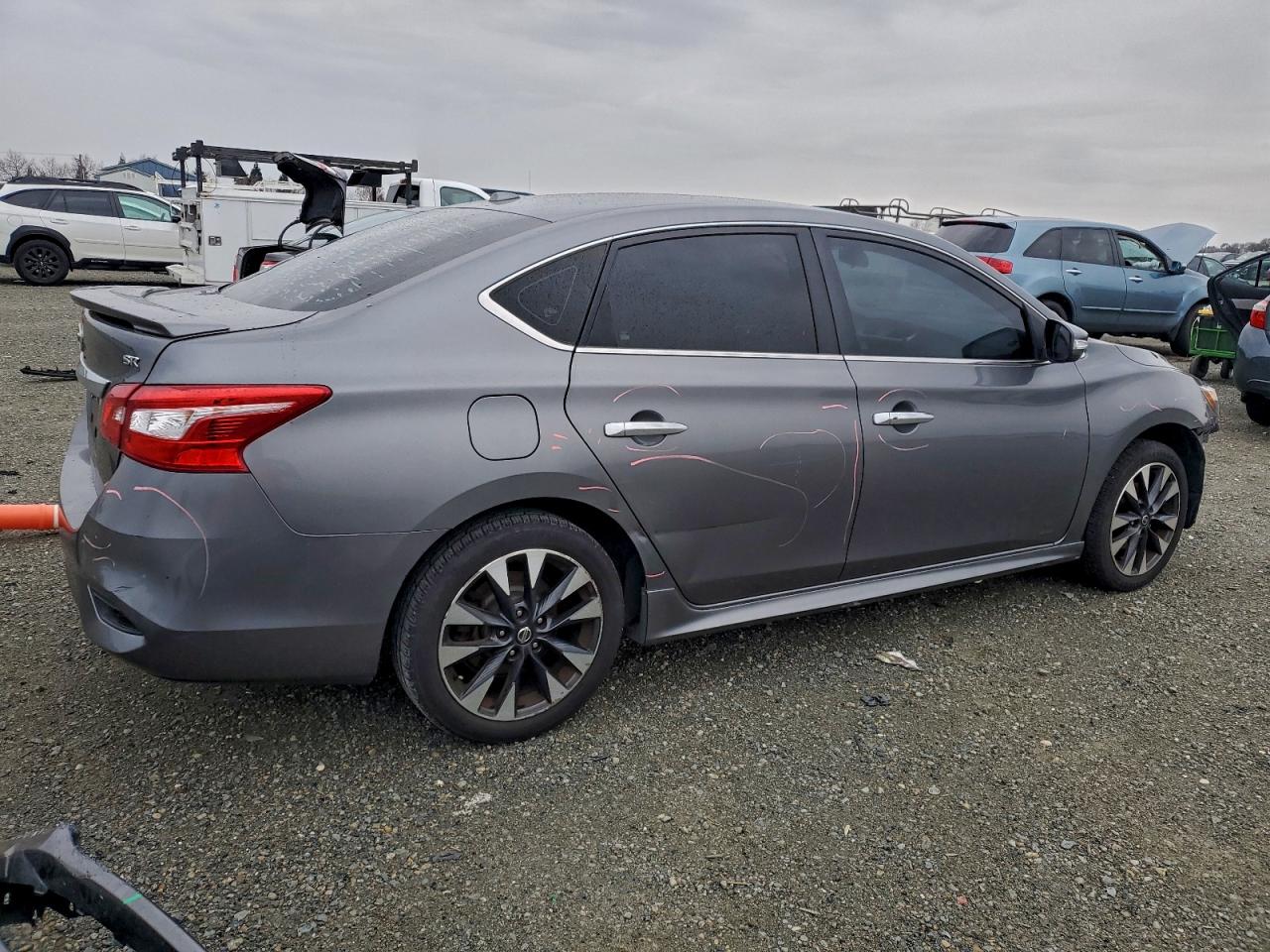 2019 NISSAN SENTRA S photo 5