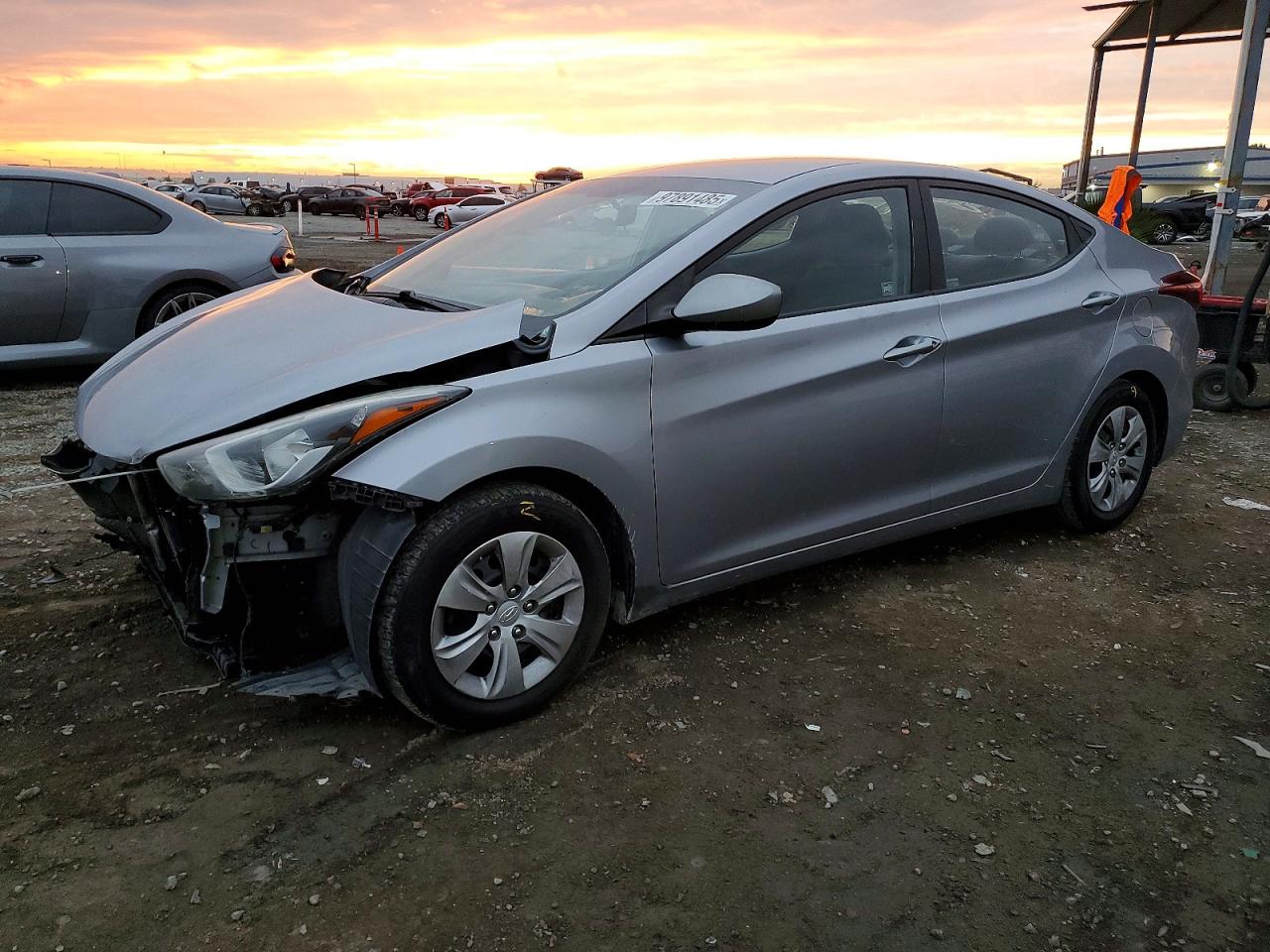 2016 HYUNDAI ELANTRA