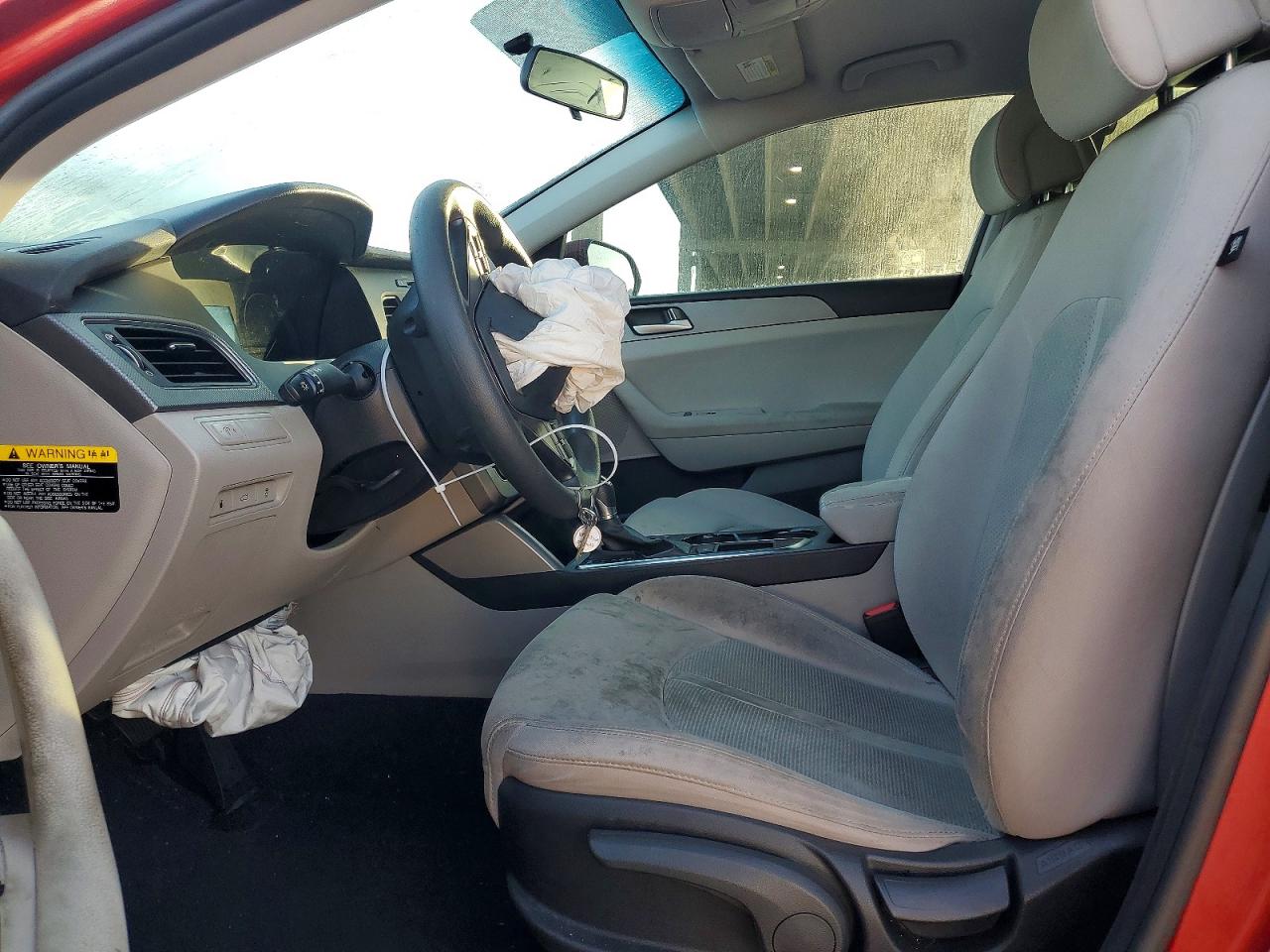 2017 HYUNDAI SONATA SE photo 7