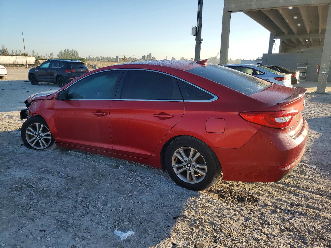 2017 HYUNDAI SONATA SE photo 2