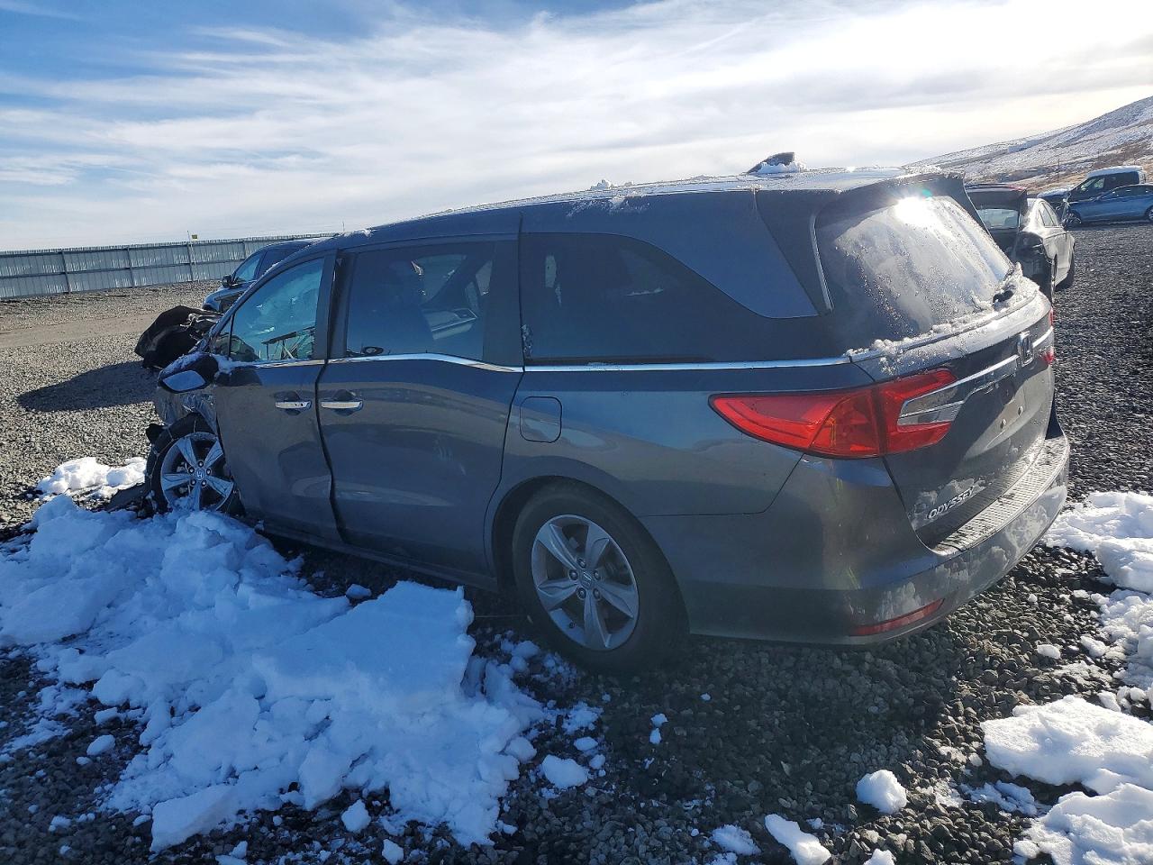 2019 HONDA ODYSSEY EXL photo 2