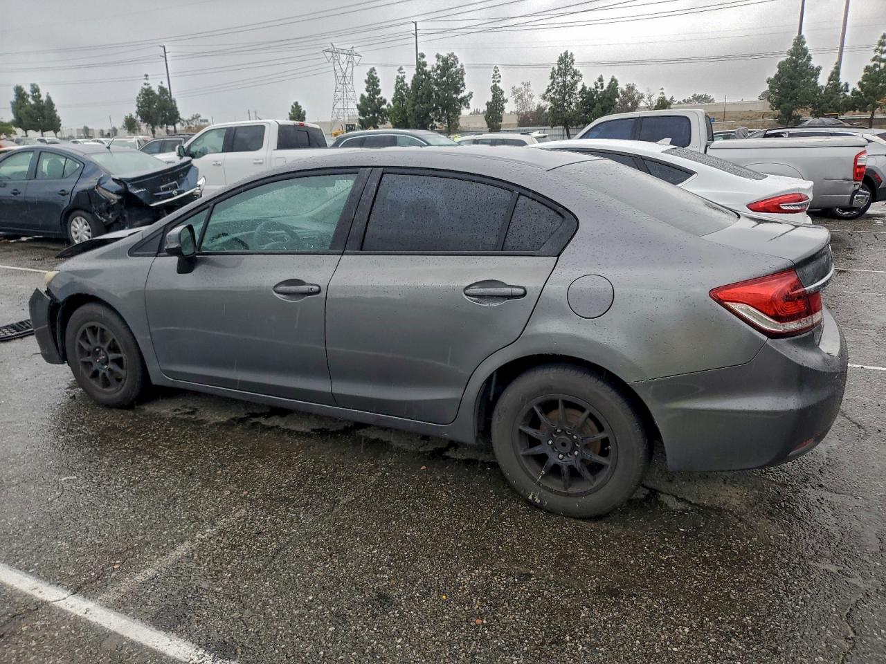 2013 HONDA CIVIC LX photo 3
