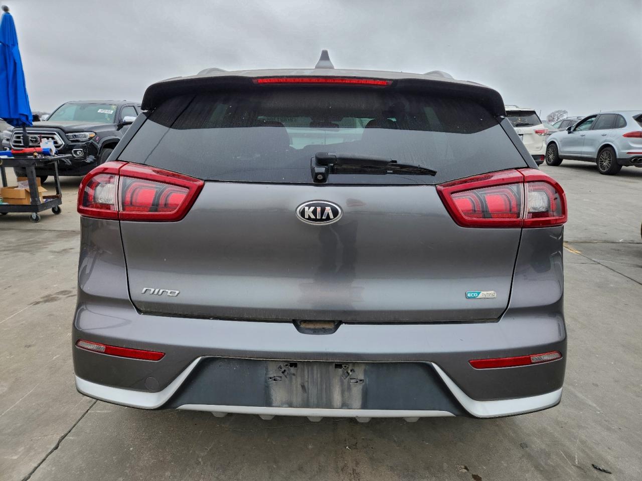 2018 KIA NIRO FE photo 16