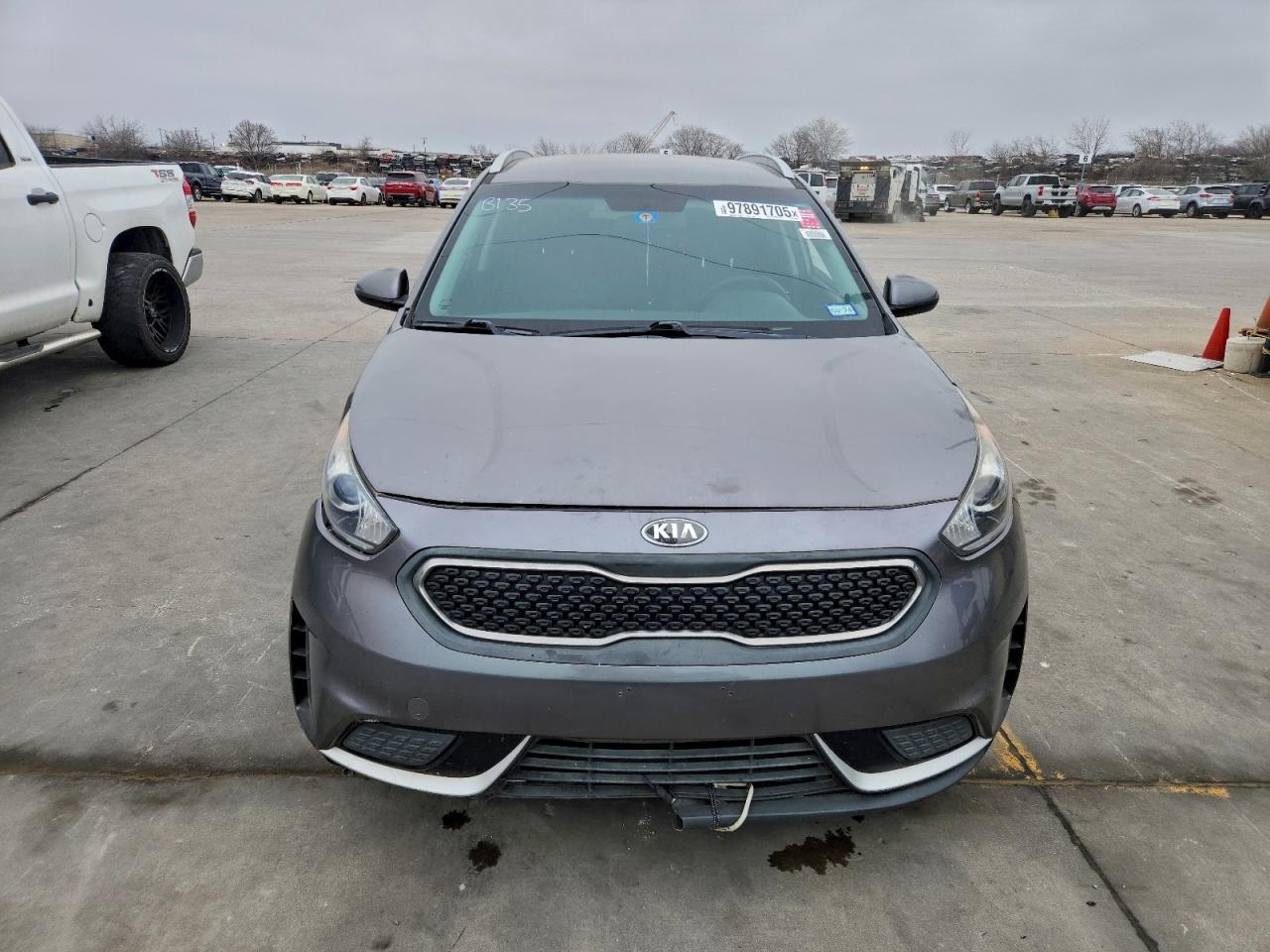 2018 KIA NIRO FE photo 13