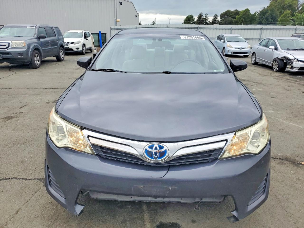 2013 TOYOTA CAMRY HYBRID photo 9