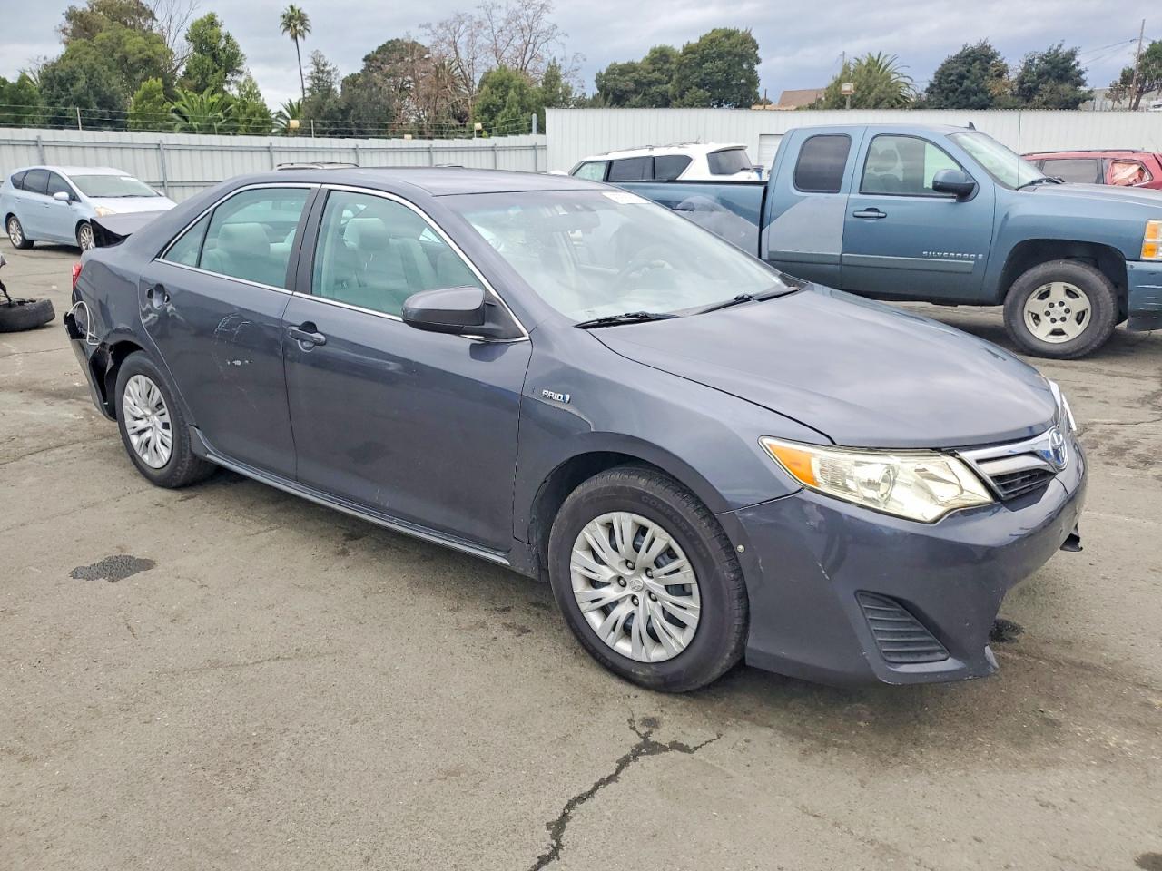 2013 TOYOTA CAMRY HYBRID photo 7