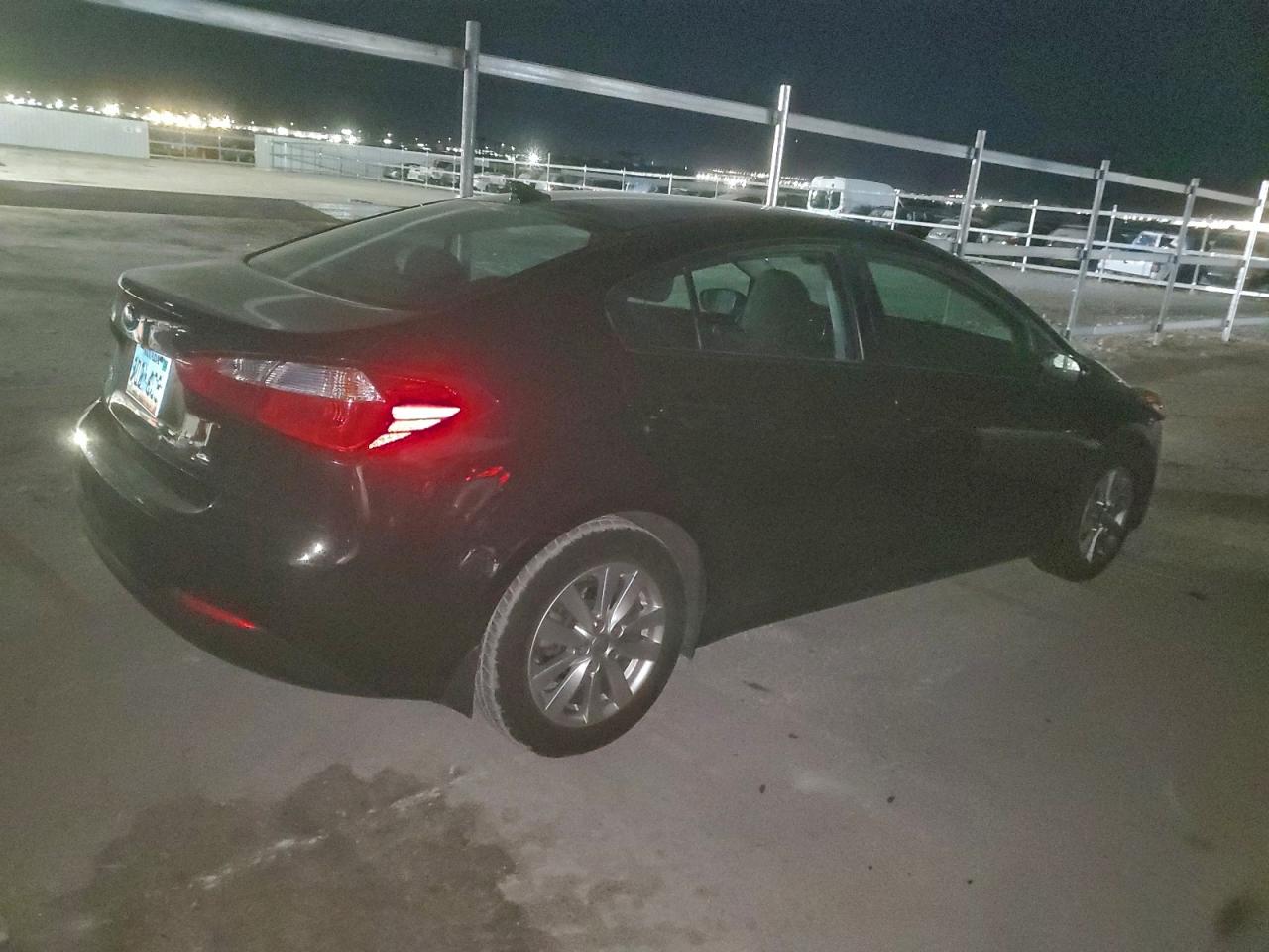 2015 KIA FORTE LX photo 3