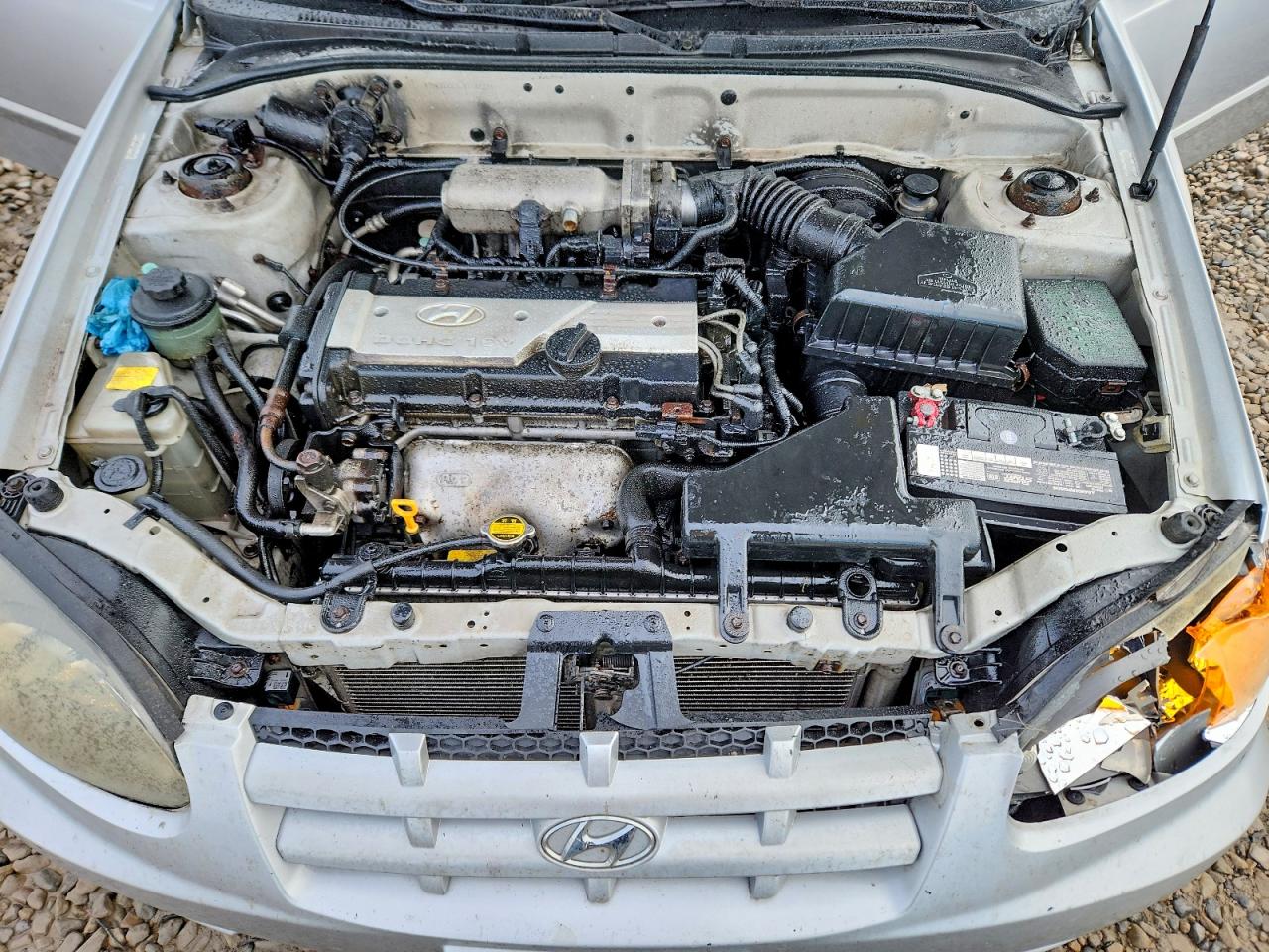 2003 HYUNDAI ACCENT GL photo 11