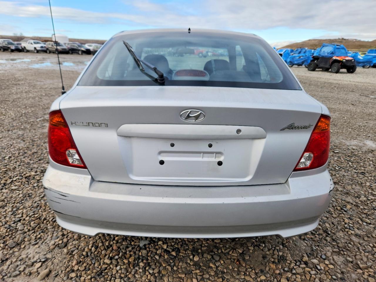 2003 HYUNDAI ACCENT GL photo 6