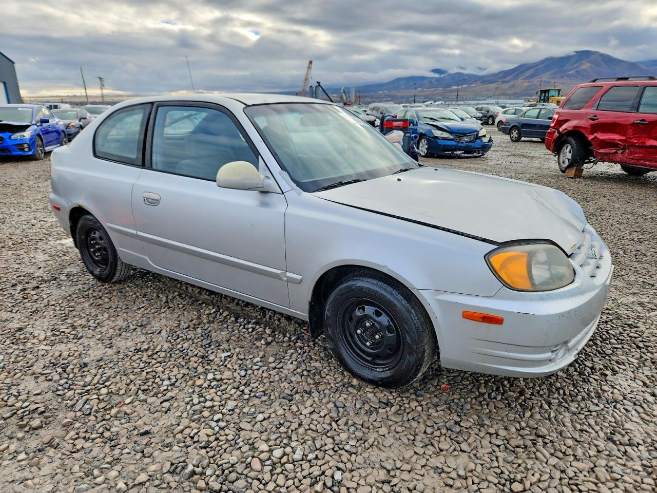 2003 HYUNDAI ACCENT GL photo 4