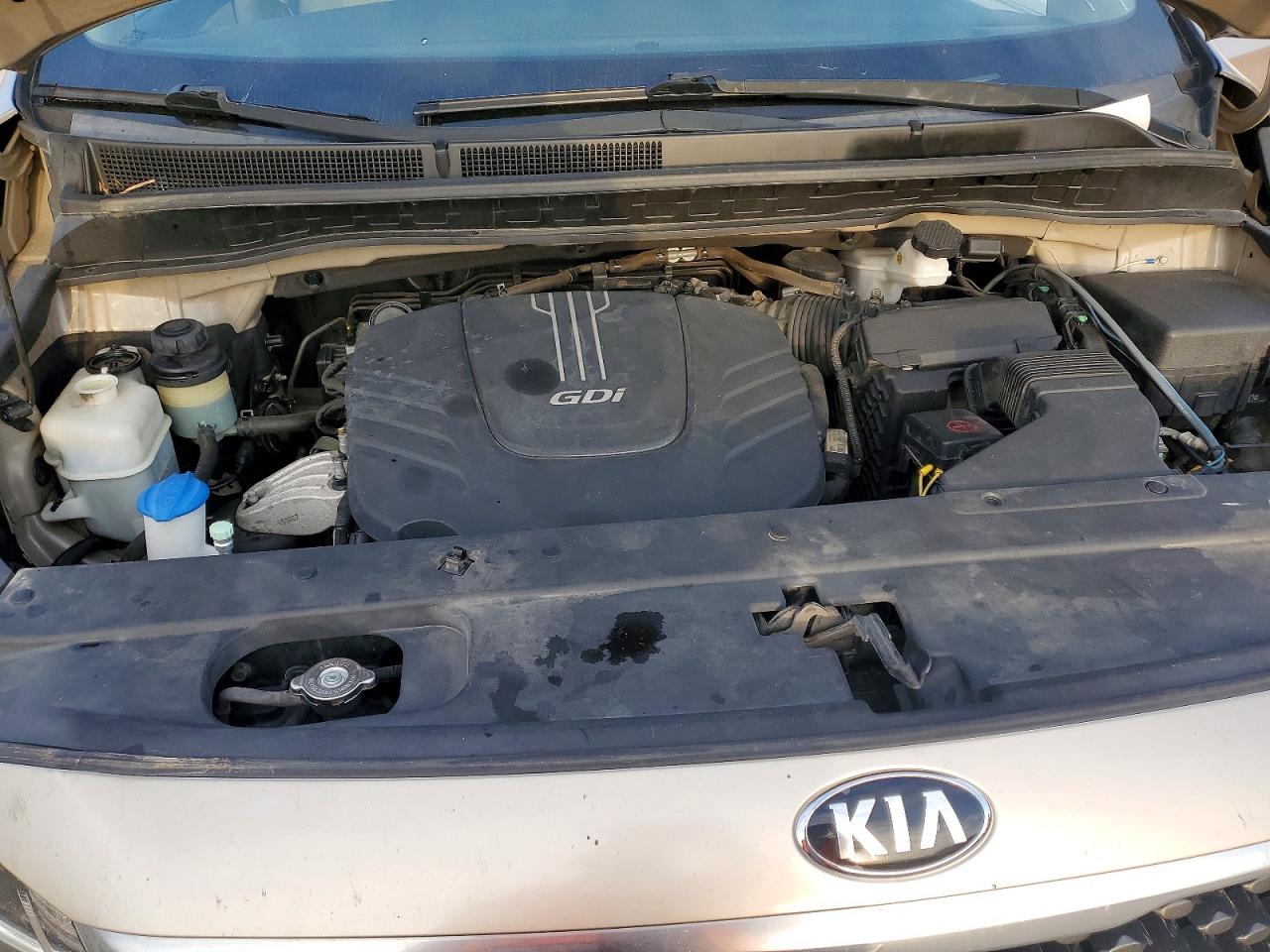 2016 KIA SEDONA LX photo 23