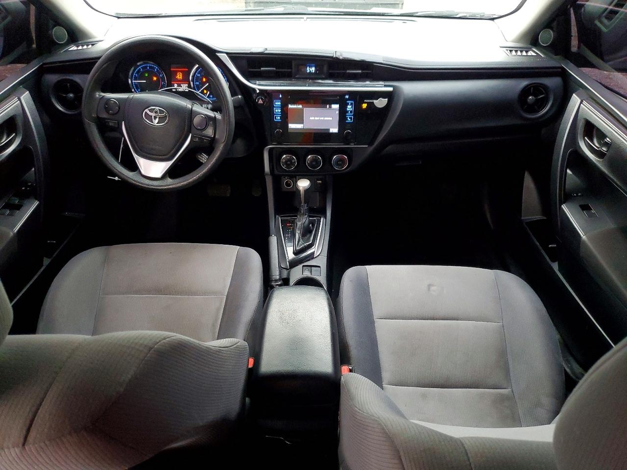 2017 TOYOTA COROLLA L photo 15