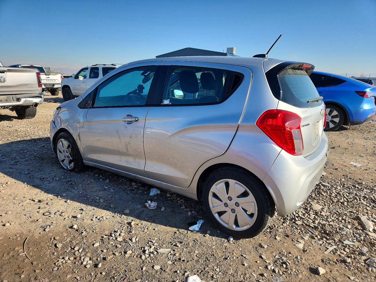 2016 CHEVROLET SPARK LS photo 2
