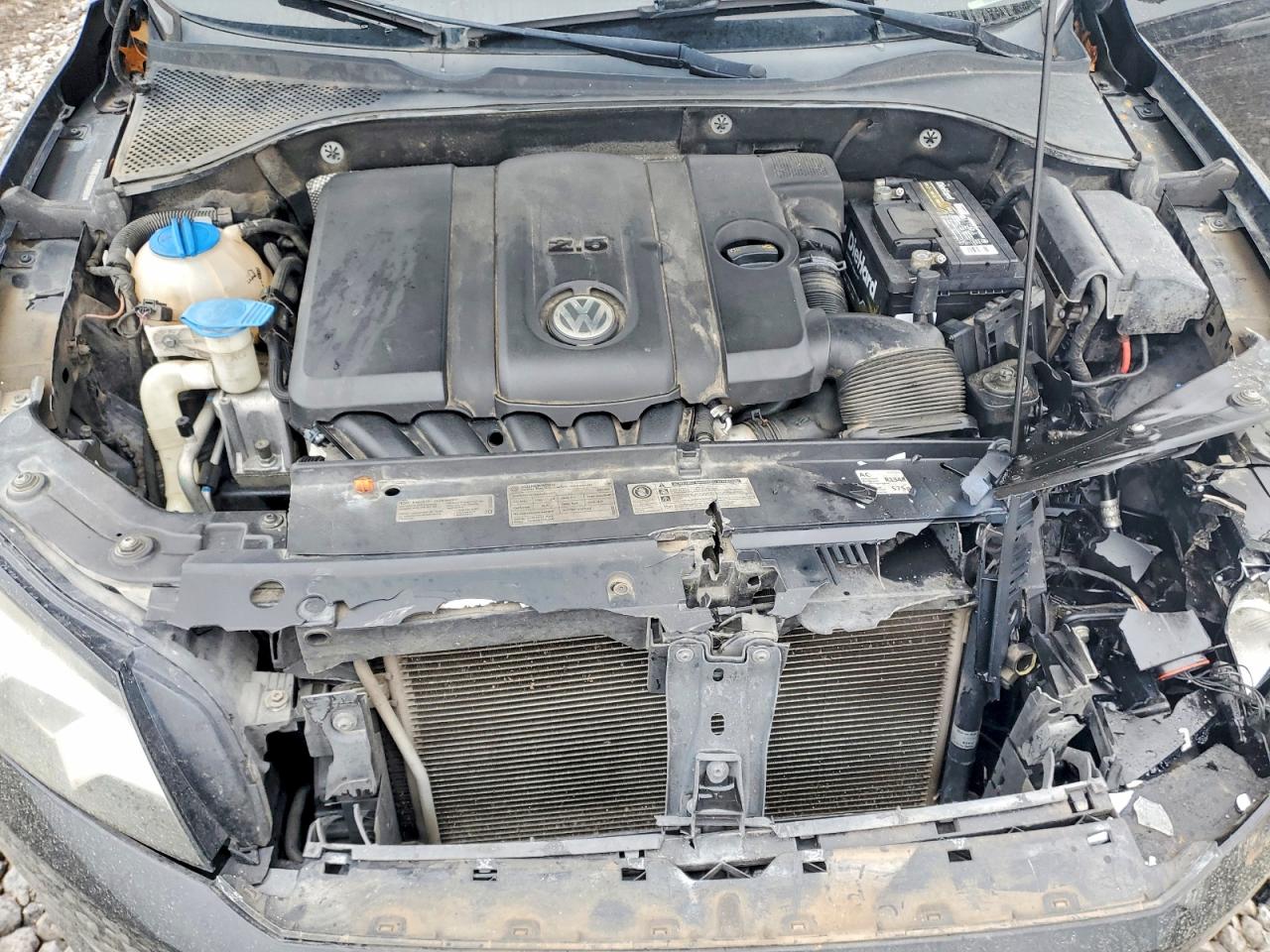 2012 VOLKSWAGEN PASSAT SE photo 31
