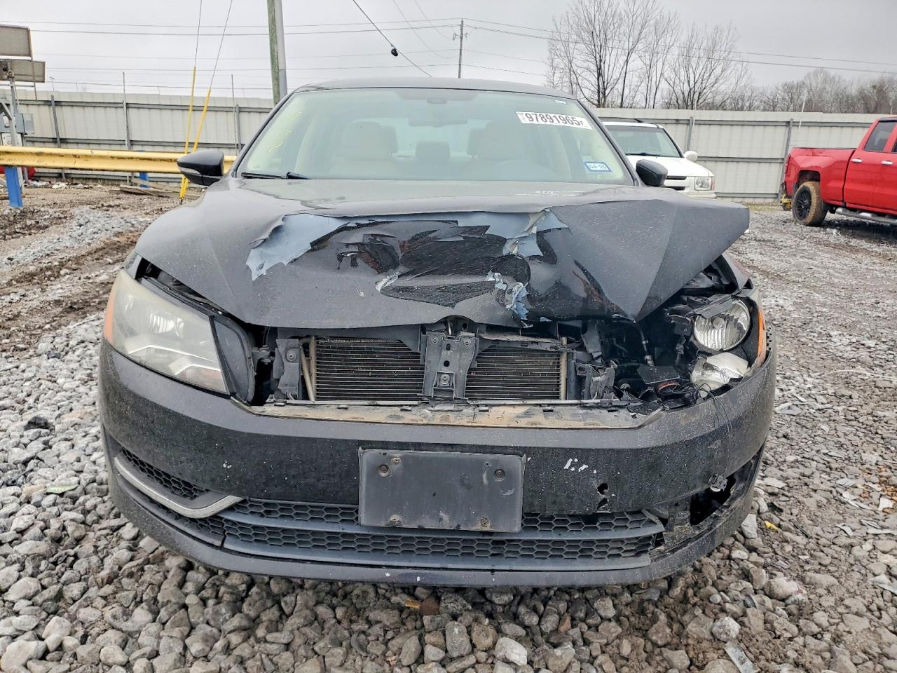 2012 VOLKSWAGEN PASSAT SE photo 13
