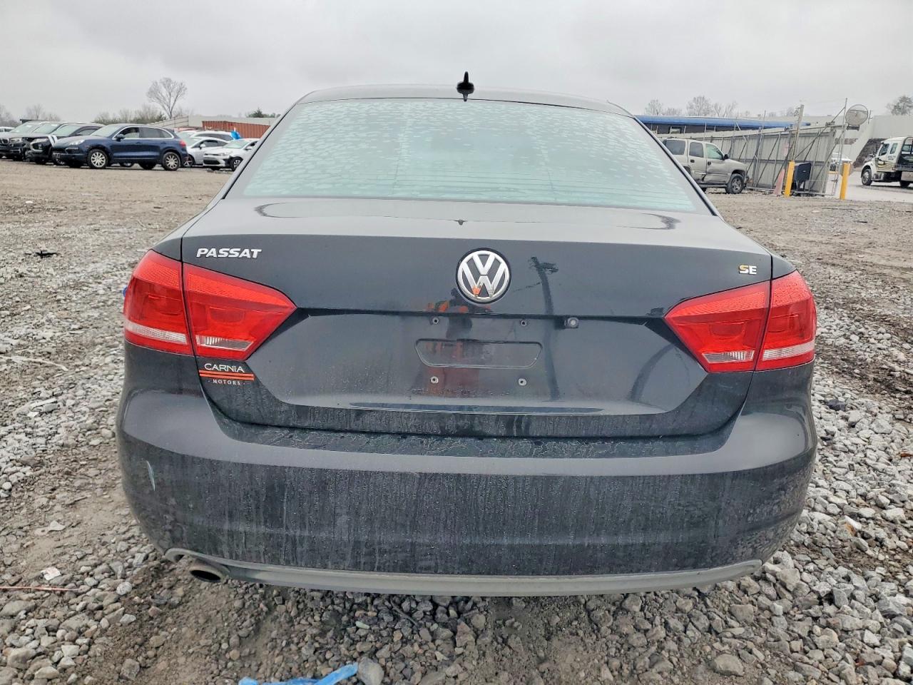 2012 VOLKSWAGEN PASSAT SE photo 16