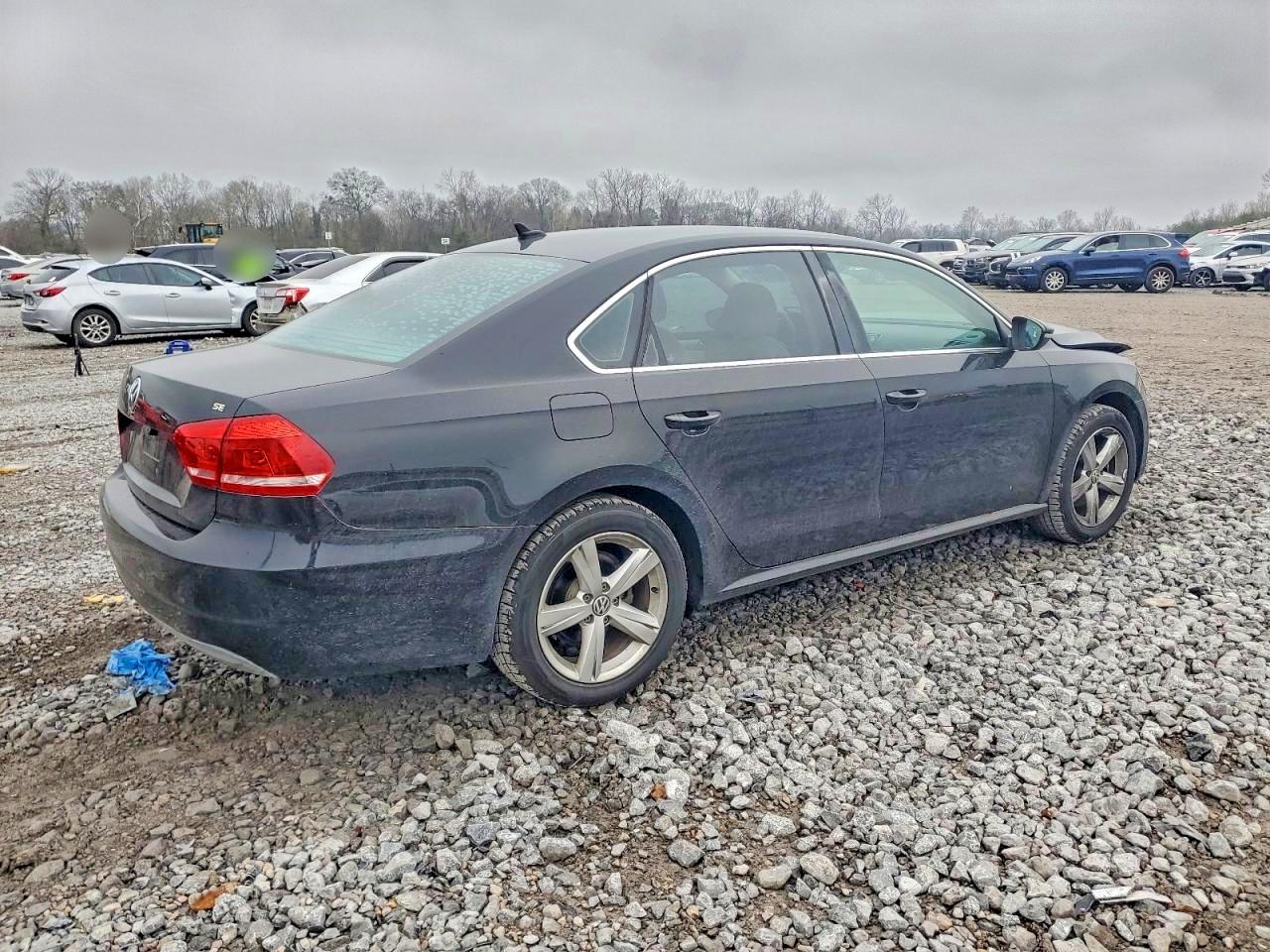 2012 VOLKSWAGEN PASSAT SE photo 7