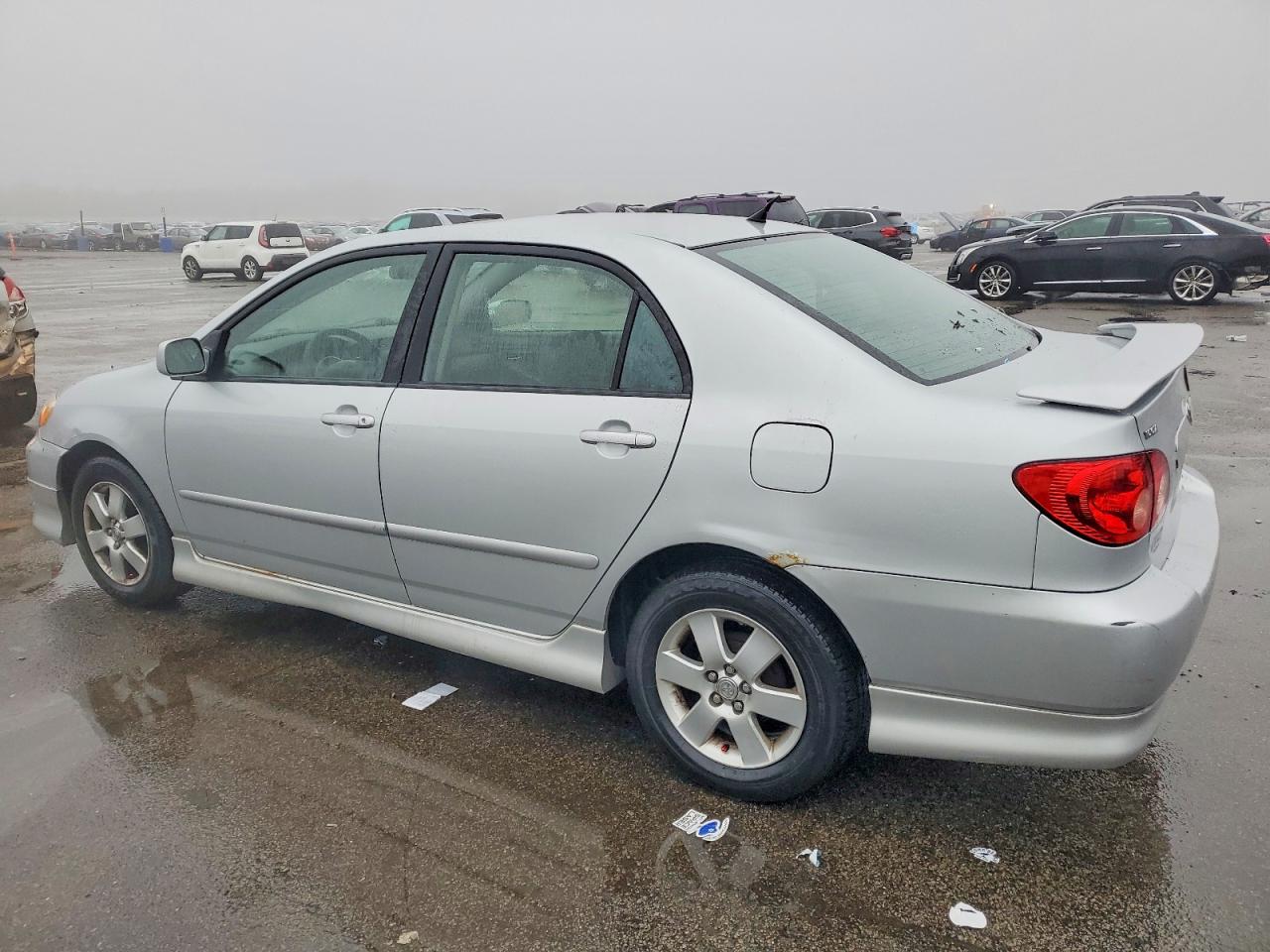 2006 TOYOTA COROLLA photo 3