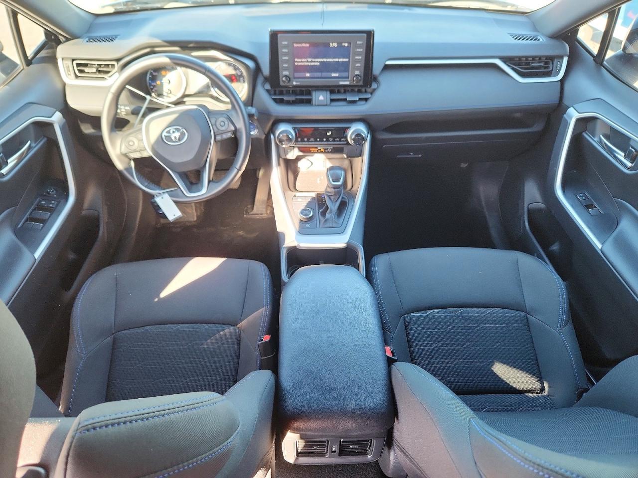 2022 TOYOTA RAV4 SE photo 8
