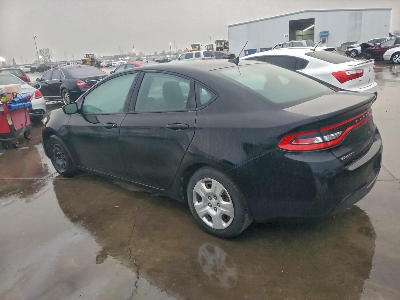2013 DODGE DART SE photo 2