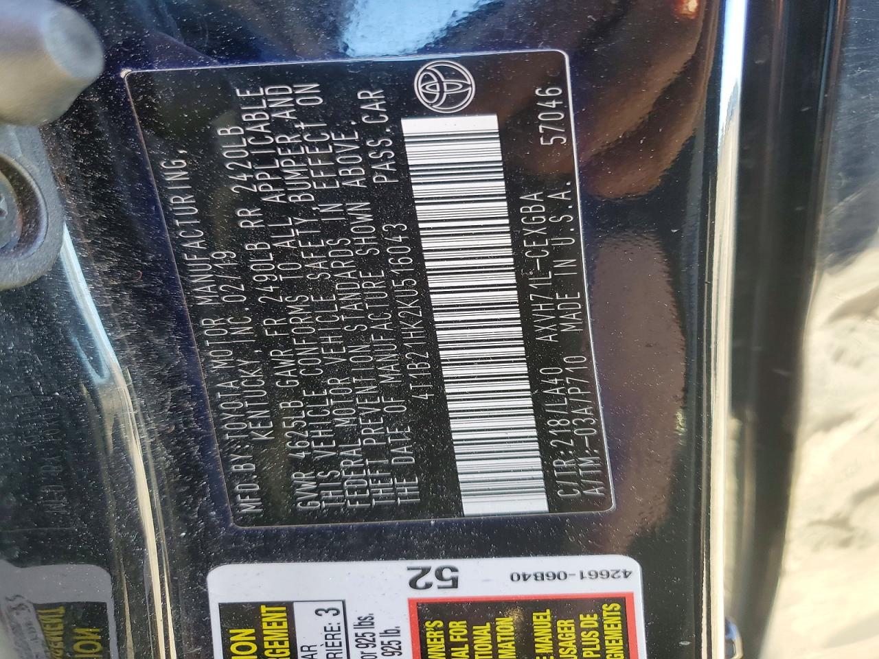 2019 TOYOTA CAMRY HYBRID photo 12