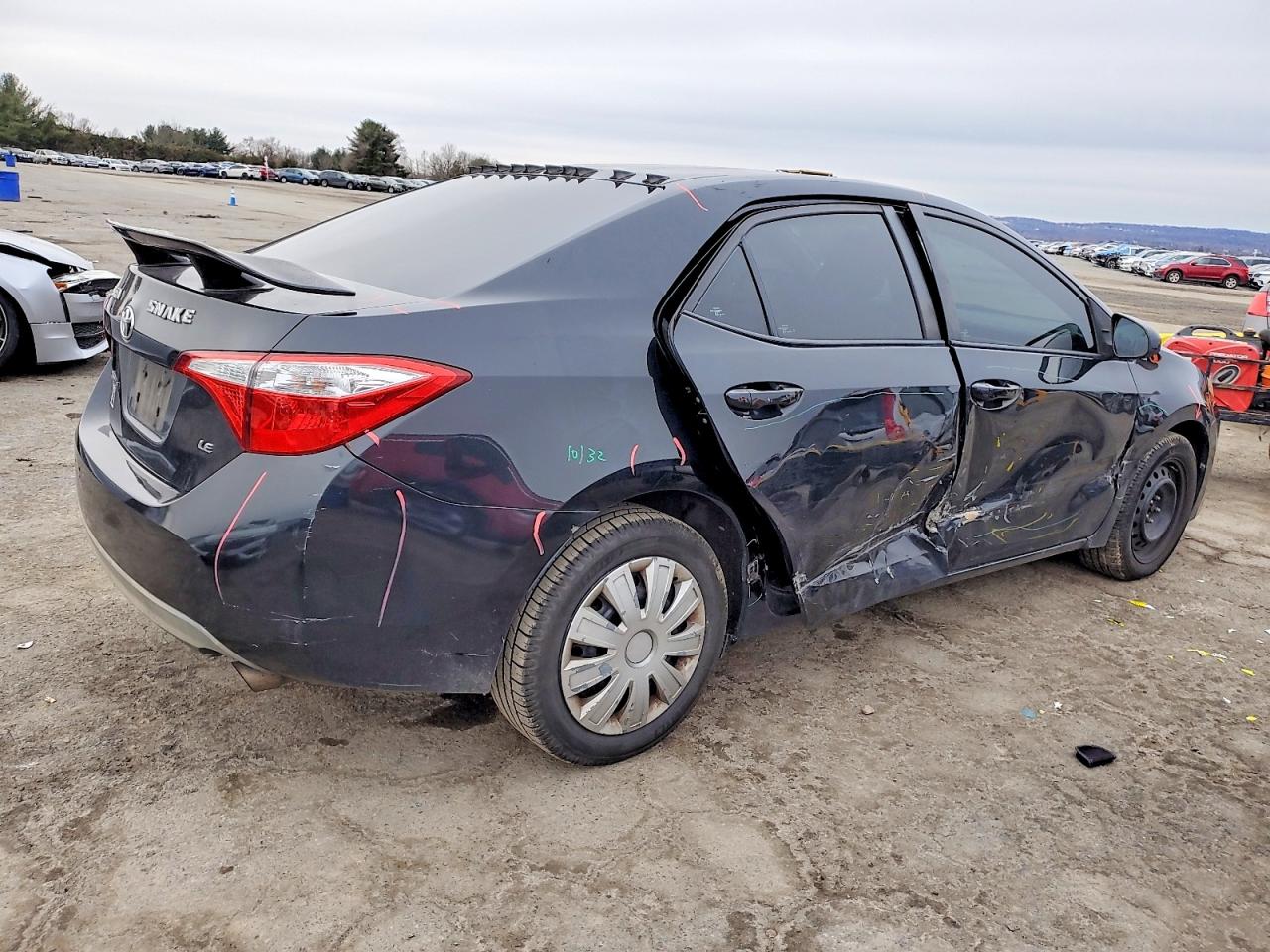 2016 TOYOTA COROLLA L photo 3