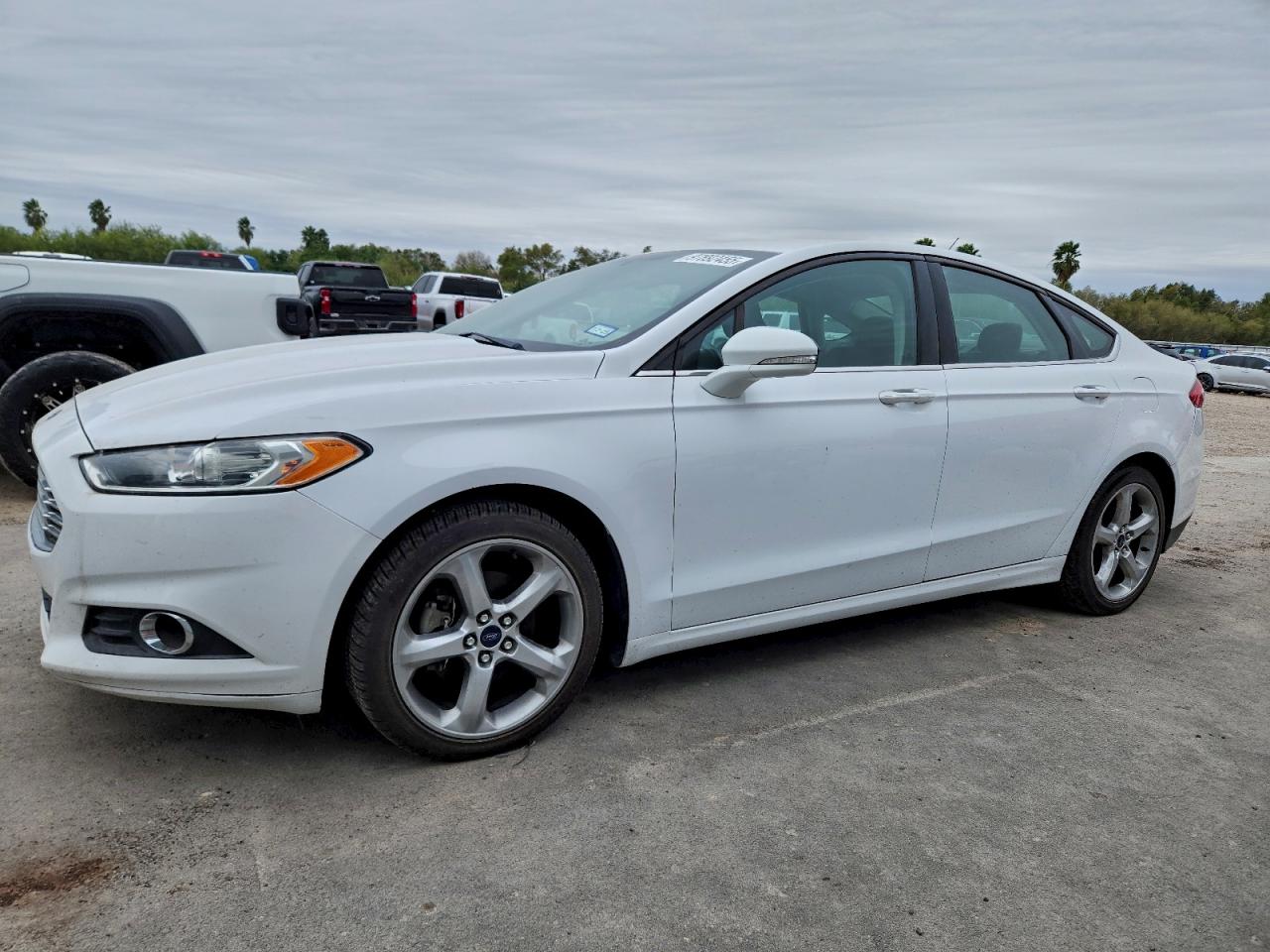 2016 FORD FUSION