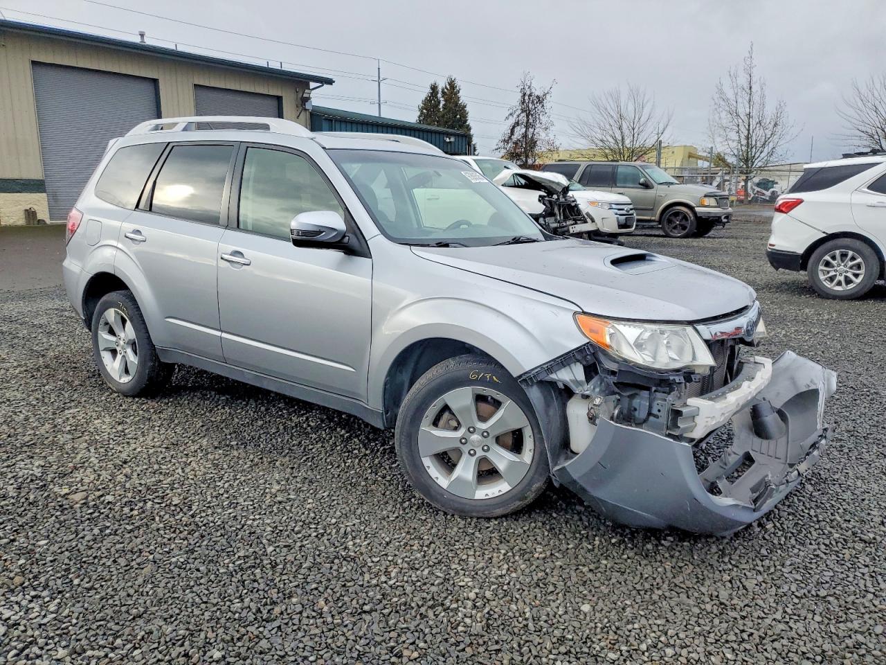 2013 SUBARU FORESTER TOURING photo 7