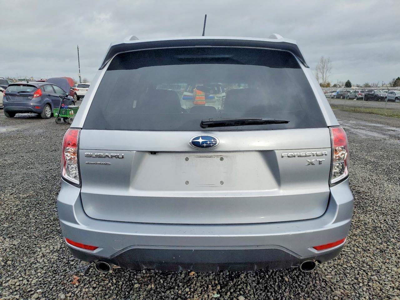 2013 SUBARU FORESTER TOURING photo 11