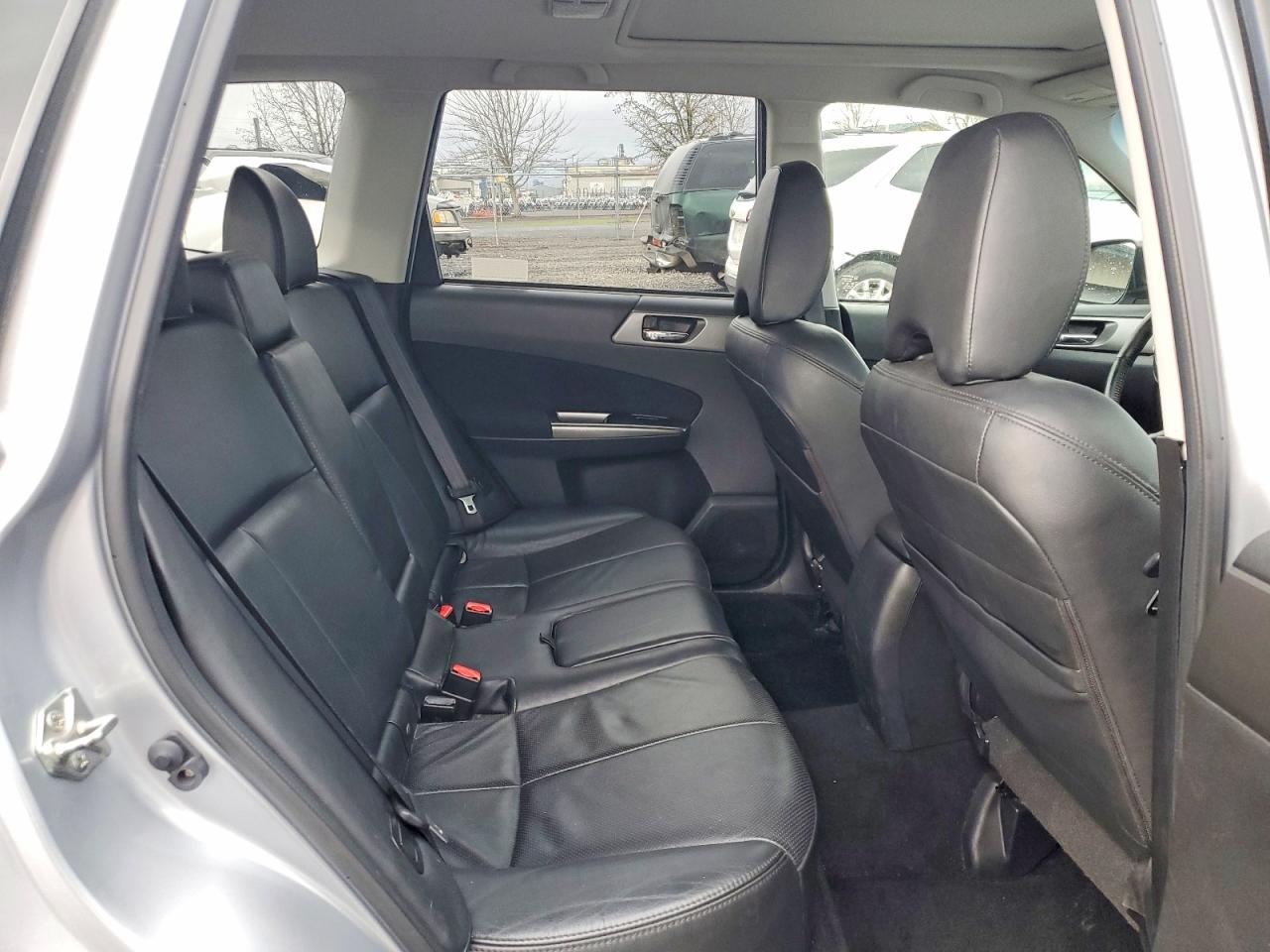 2013 SUBARU FORESTER TOURING photo 21