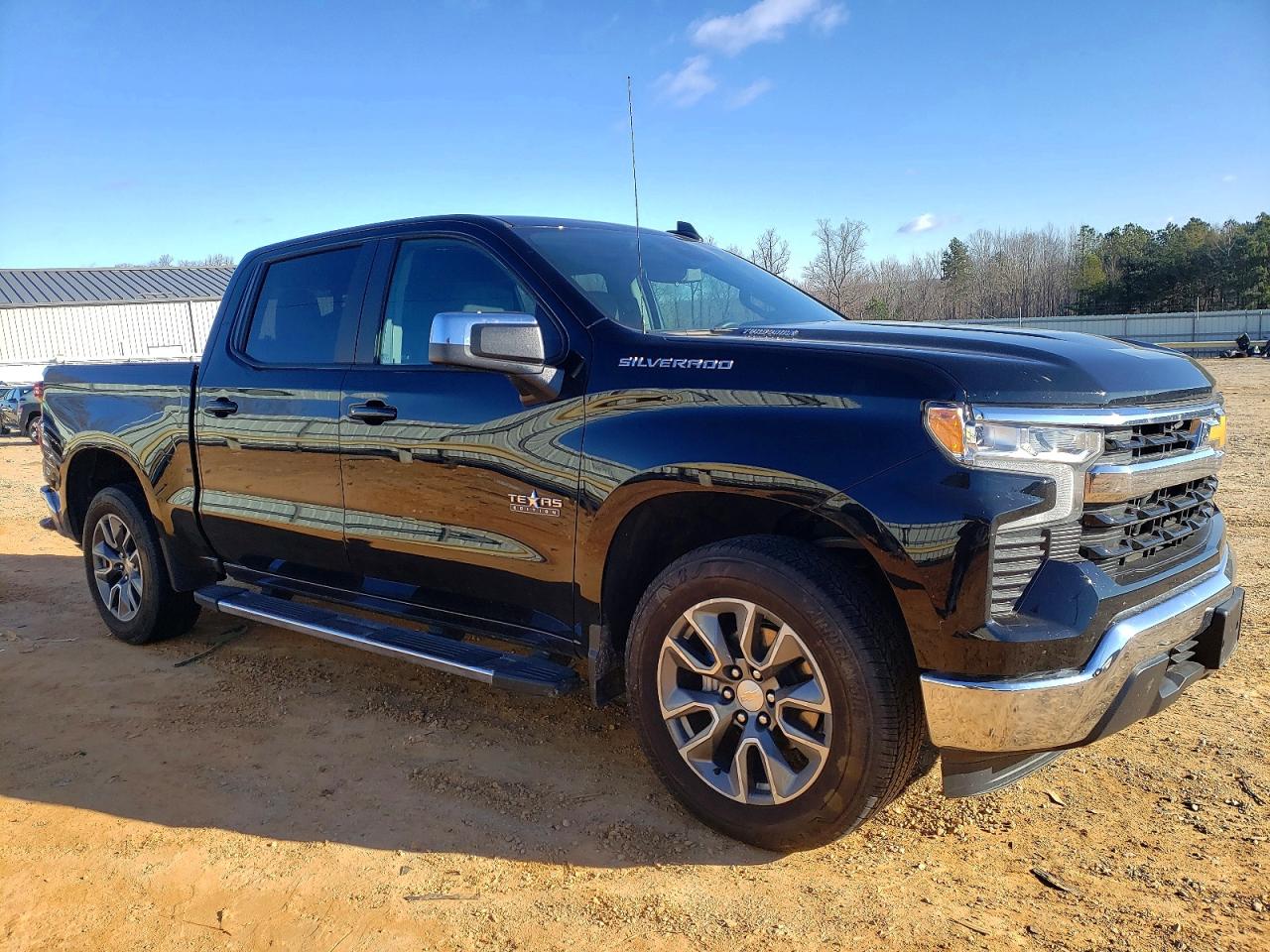 2025 CHEVROLET SILVERADO C1500 LT photo 7