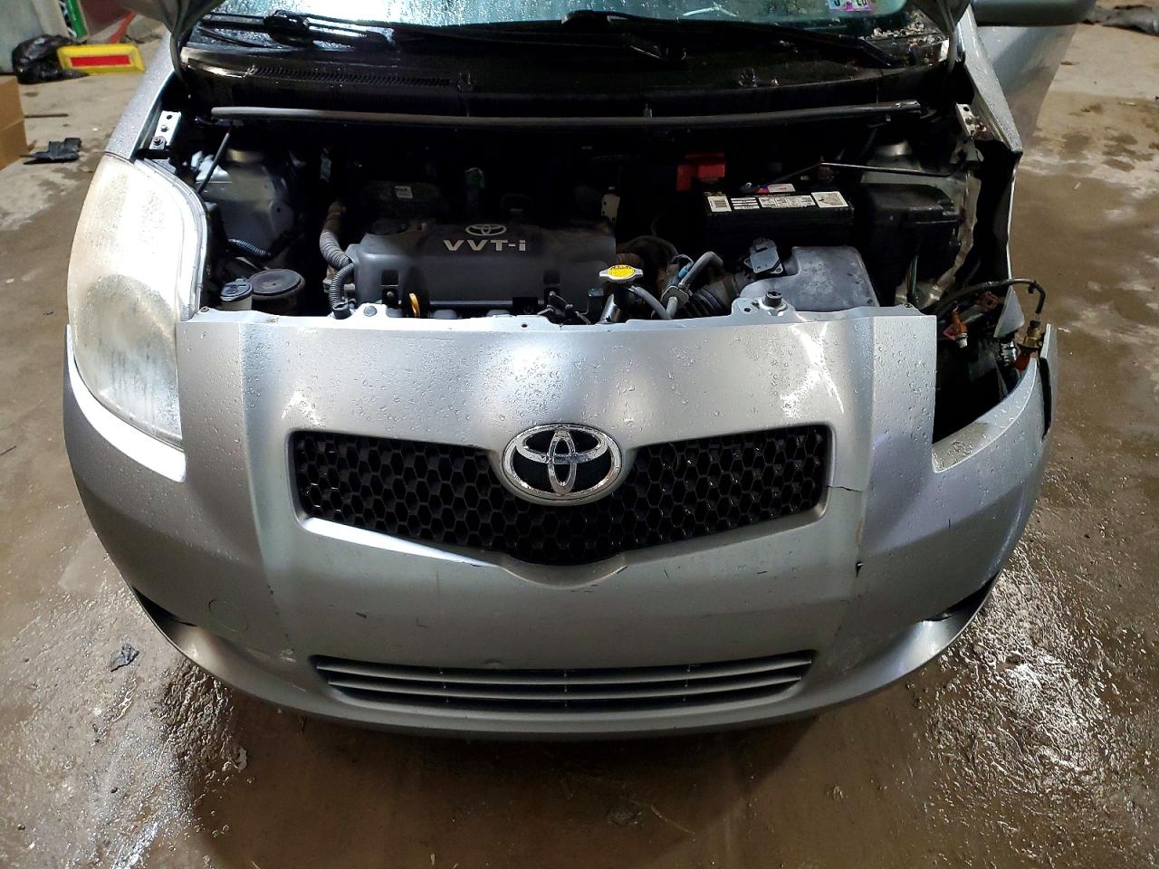 2008 TOYOTA YARIS photo 11