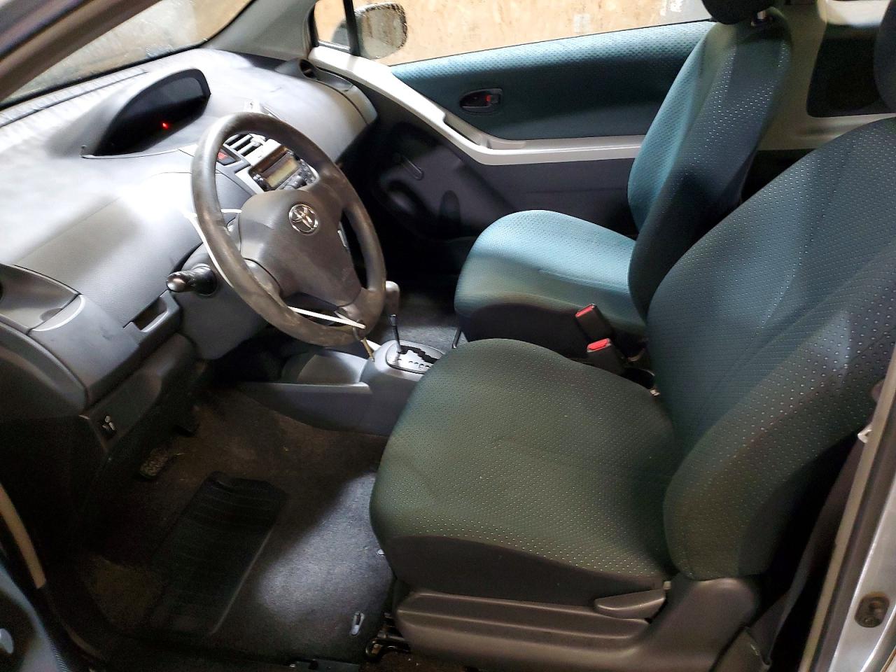 2008 TOYOTA YARIS photo 7